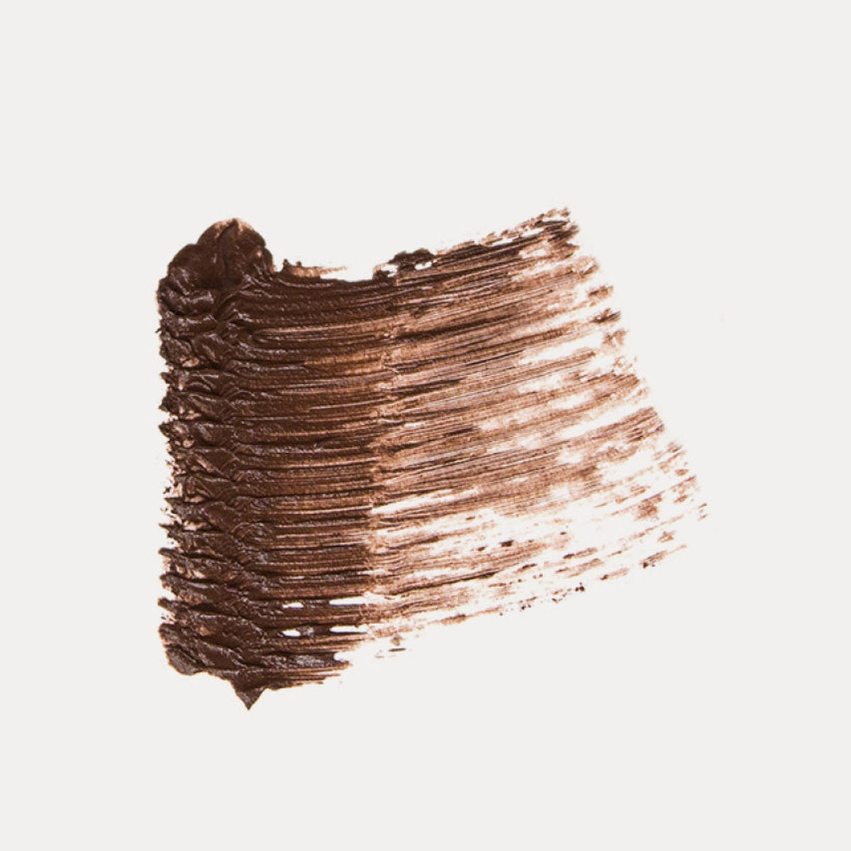 Natural Almond Mascara - Brown shade and application