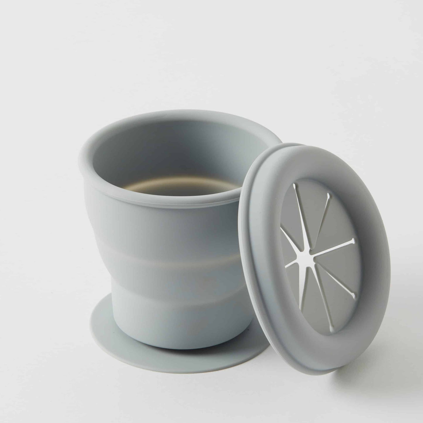 Henny Silicone Collapsible Snack Cup