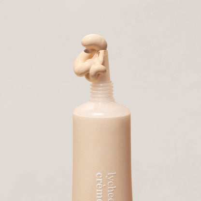 Lychee Crème Corrector - Uno shade and application